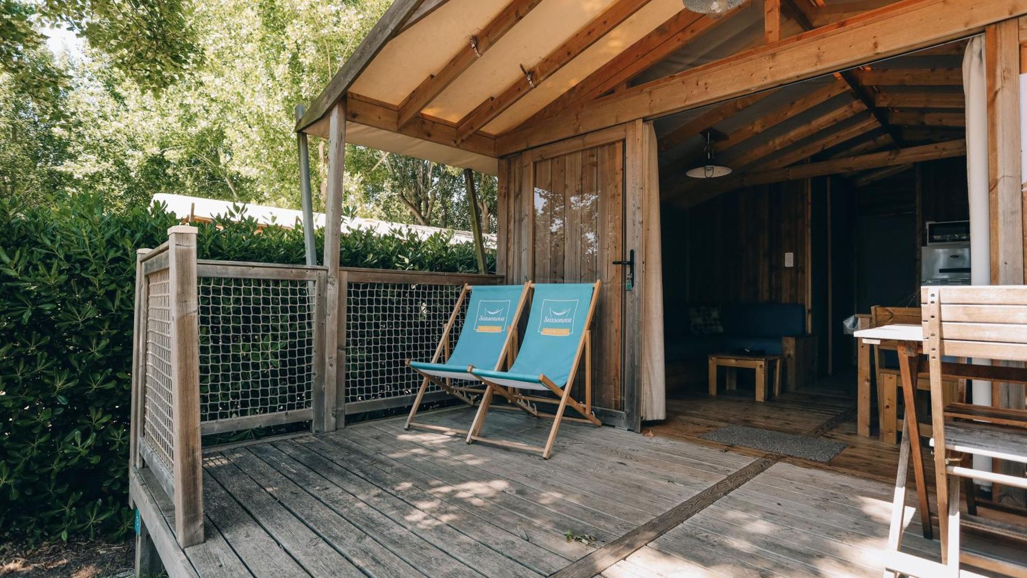 Camping La Pree Les Portes-en-Re Room photo