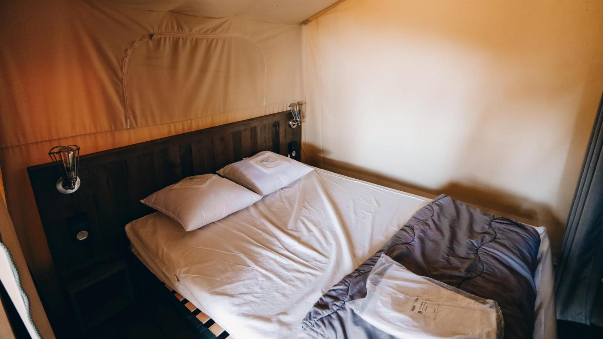 Camping La Pree Les Portes-en-Re Room photo