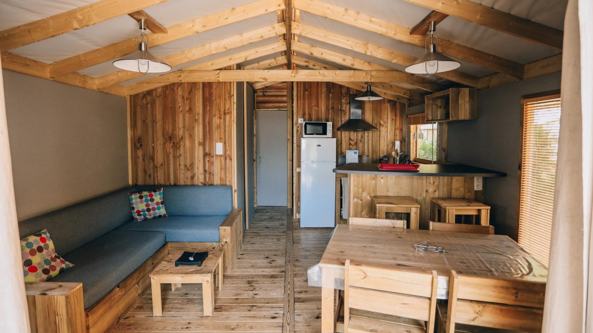 Camping La Pree Les Portes-en-Re Room photo